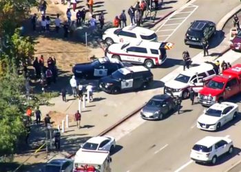 لە ئەمریکا بە هۆی تەقەکردنەوە 5 کەس کوژران