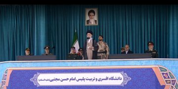 حەزرەتی ئایەتوڵڵا خامنەیی: ئاژاوەگێڕییەکان پیلانی ئەمریکا و ڕژێمی داگیرکاری زایۆنیستی بووە