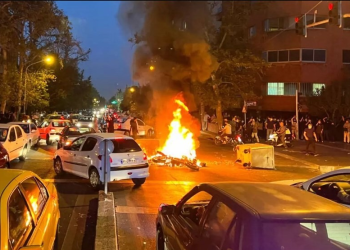 ئەو هۆکارانەی پرۆژەی دوژمنانی بۆ ئاژاوەگێڕی لە شەقامەکانی ئێران تووشی شکست کرد