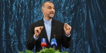 ئەمیر عەبدوڵڵاهیان: موڵەتی ئەوە نادەین کەناڵێکی تەلەفزیۆنی بە پارەی وڵاتێکی عەرەبی دۆخی ناوخۆیی ئێران ئاڵۆز بکات