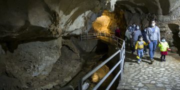 ژمارەی گەشتیارانی پارێزگای کرماشان سێ هێندە زیادی کردووە
