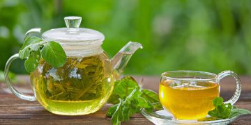 چای سەوز و چەندین سوودی خواردنی لە ڕووی تەندرووستییەوە
