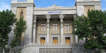 باڵیۆزی بەریتانیا بانگهێشتی وەزارەتی دەرەوەی ئێران کرا