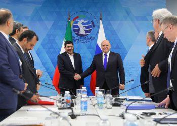 جێگری سەرۆک کۆماری ئێران: گەمارۆکان ناتوانن ڕێگری لە هاوکاریی نێوان تاران و مۆسکۆ بکەن