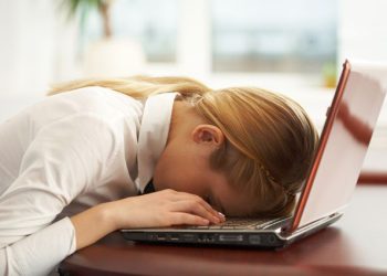 چەند هۆکارێکی بێهێزی و شەکەتی بەردەوام