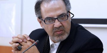 هۆکارەکانی دەست لە کار کێشانەوەی سەرۆک وەزیرانی بەریتانیا