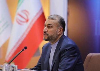 ئەمیر عەبدوڵڵاهیان هۆشداریی داوەتە وەزیری دەرەوەی فەرەنسا