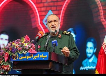 فەرماندەی سوپای پاسداران: تۆڵە دەکرێتەوە