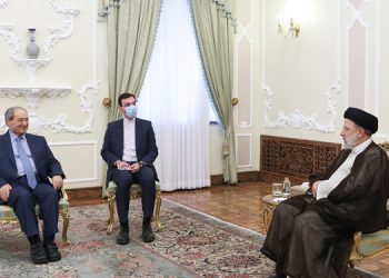 ئایەتوڵڵا ڕەئیسی: ڕێگای پێشکەوتن، دادپەروەری و خۆڕاگری بەهێزەوە درێژەپێدەر دەبین