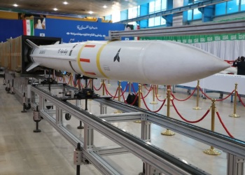 ئێران: مووشەکی سەیاد 4B ڕوونوێنی کرا