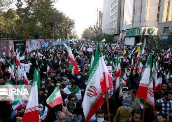 ڕێپێوانی ڕۆژی نیشتمانی بەرەنگاربوونەوەی ڕەوتی ستەمکاریی جیهانی لە ئێران بەڕێوەچوو