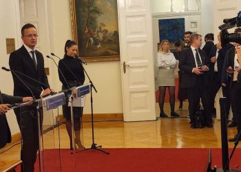 گەشەی لە سەدا 55 ی بازرگانیی ئێران و هەنگاریا