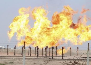 شارەزایەکی بواری وزە: عێراق بە تەواوی بەسراوەی غازی ئێرانە