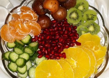 لە وەرزی سەرمادا گرنگی بەم 5 میوەیە بدەن