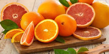 بۆ لە کاتی سەرمادا پرتەقاڵ بخۆین؟
