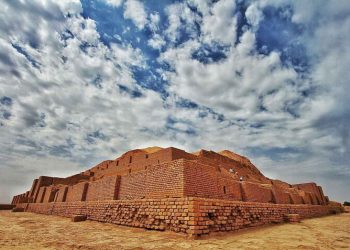 کۆشکی ئاپادانا، ئاسەوارێکی ئێرانی بە ناوبانگێکی جیهانی