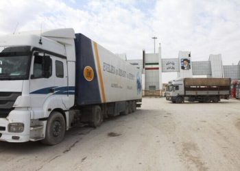 ڕۆژانە 600 بارهەڵگر کاڵا لە دەروازەی سنوریی پەروێزخانەوە هەناردەی عێراق دەکرێت