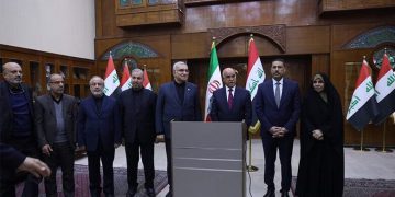 وەزیرانی تەندرووستیی ئێران و عێراق لە سەر پەرەپێدانی هاوکارییە پزیشکییەکان ڕێکەوتن