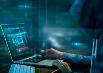 ڕژێمی زایۆنیستی: مانگانە دەیان هێرشی ئەلیکترۆنی لە لایەن ئێرانەوە دەکرێت