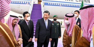 سەرۆک کۆماری چین گەیشتە سعوودیە