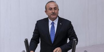 چاوش ئۆغلۆ: کشانەوەی هێزەکانی تورکیا لە سوریا پێویستی بە هەنگاوی سیاسی هەیە