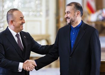 وەزیری دەرەوەی ئێران سەردانی تورکیا دەکات