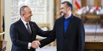 وەزیری دەرەوەی ئێران سەردانی تورکیا دەکات