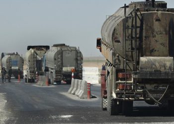 تاڵانکردنی نەوت و گەنمی سوریا لە لایەن ئەمریکاوە بەردەوامە