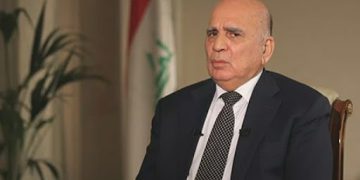 فۆئاد حوسێن: نابێت خاکی عێراق ببێتە هەڕەشە لە سەر وڵاتانی دراوسێ
