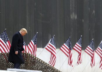 بەرپرسێکی عێراقی: حوکمی دەستبەسەرکردنی دوناڵد ترەمپ دەرکراوە