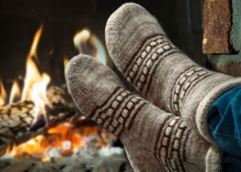 هۆکاری ساردبوونی پێیەکان چییە؟