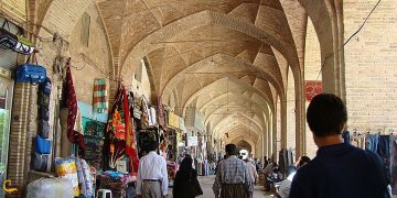 بازاڕی کرمان، گەورەترین و بەشکۆترین بازاڕی کۆنی ئێران