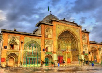 باشترین بازاڕە کۆنەکانی ئێران؛ گەشتێک لە دڵی مێژوو و بازرگانیدا