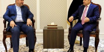 باڵیۆزی ئێران ئاسایشی سنورەکانی لە گەڵ ڕاوێژکاری ئاسایشی نیشتمانیی عێراق تاوتوێ کرد