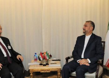 وتووێژی تەلەفوونیی وەزیرانی دەرەوەی ئێران و سوریا