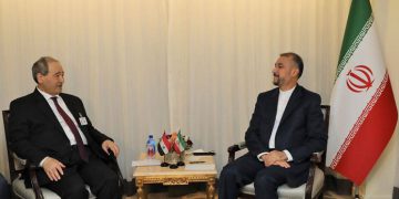 وتووێژی تەلەفوونیی وەزیرانی دەرەوەی ئێران و سوریا
