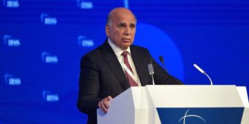 فۆئاد حوسێن: بۆ بەردەوامی کڕینی غاز و کارەبای ئێران گڵۆپی سەوزمان وەرگرتووە