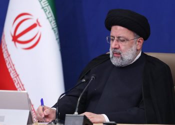 پەیامی هاوخەمی ئایەتوڵڵا ڕەئیسی بۆ هەر دوو سەرۆک کۆماری سوریا و تورکیا