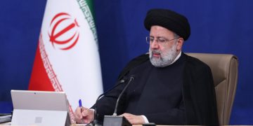 پەیامی هاوخەمی ئایەتوڵڵا ڕەئیسی بۆ هەر دوو سەرۆک کۆماری سوریا و تورکیا