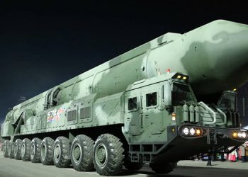 کۆریای باکور مووشەکێکی بالستی نوێی کیشوەربڕی تاقیکردەوە