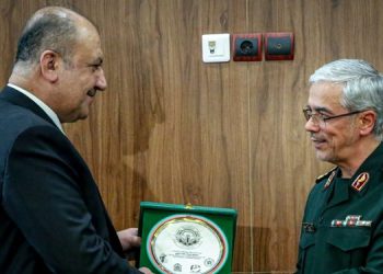 سەرۆک ئەرکانی هێزە چەکدارەکانی ئێران: ئێران و عێراق هەڕەشەی هاوبەشیان لە سەرە