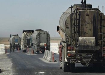 چین: ئەمریکا لە سەدا 80 ی نەوتی سوریا تاڵان دەکات