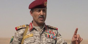 وەزیری بەرگری یەمەن هەڕەشە لە هاوپەیمانی سعوودی دەکات