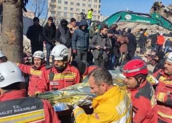 ژمارەی قوربانیانی بومەلەرزەکەی تورکیا گەیشتە 12873 کەس