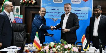 ڕێکەوتنێکی نەوتی لە نێوان ئێران و عێراق واژۆ کرا