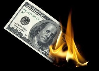 ئێران و چین سیاسەتی سڕینەوەی دۆلار لە ئاڵوگۆڕە بازرگانییەکان جێبەجێ دەکەن