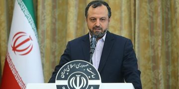 سێ شارۆچکەی پیشەسازی هاوبەش لە نێوان ئێران و عێراق درووست دەکرێت