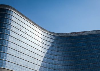 گەورەترین و پێشکەوتووترین نەخۆشخانەی ئێران لە تاران کرایەوە