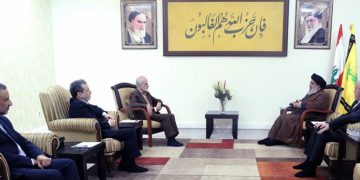 چاوپێکەوتنی کەماڵ خەڕازی و سەید حەسەن نەسروڵڵا لە بەیروت