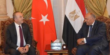 وەزیری دەرەوەی تورکیا پاش 11 ساڵ سەردانی قاهیرەی کرد